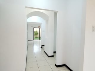 Casa en Venta para INVERSIÓN en Zona 16 - 2