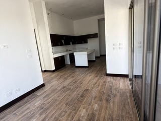 VENTA DE HERMOSA VILLA - BLANC, MONTERRICO  - 4