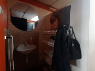 Derecho de Llave en Venta, Salón de Belleza Acreditado - 3