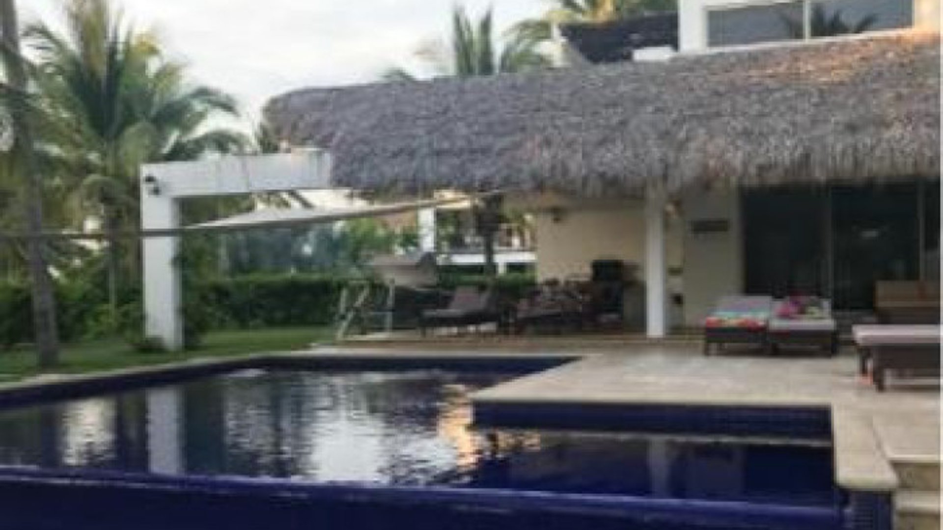 Casa Vacacional en Venta/Renta en Monterrico