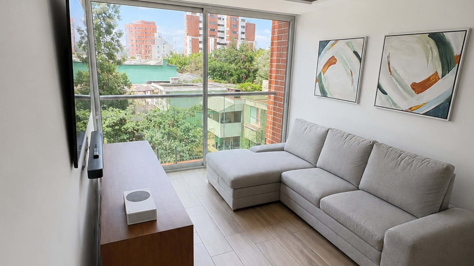 Apartamento Moderno en zona 15 - Miniatura 2