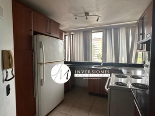 Apartamento en Renta de 2 Dormitorios en zona 14 - Image 5