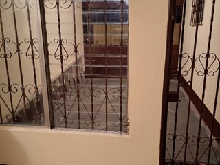 Casa en Venta en Residenciales del Norte Zona 17 - Image 2