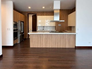 APARTAMENTO EN ALQUILER 📍Edificio Echo, Zona 14 - 3