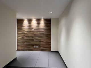 Oficina en Alquiler / Venta en Europlaza, zona 14 Guatemala - 3