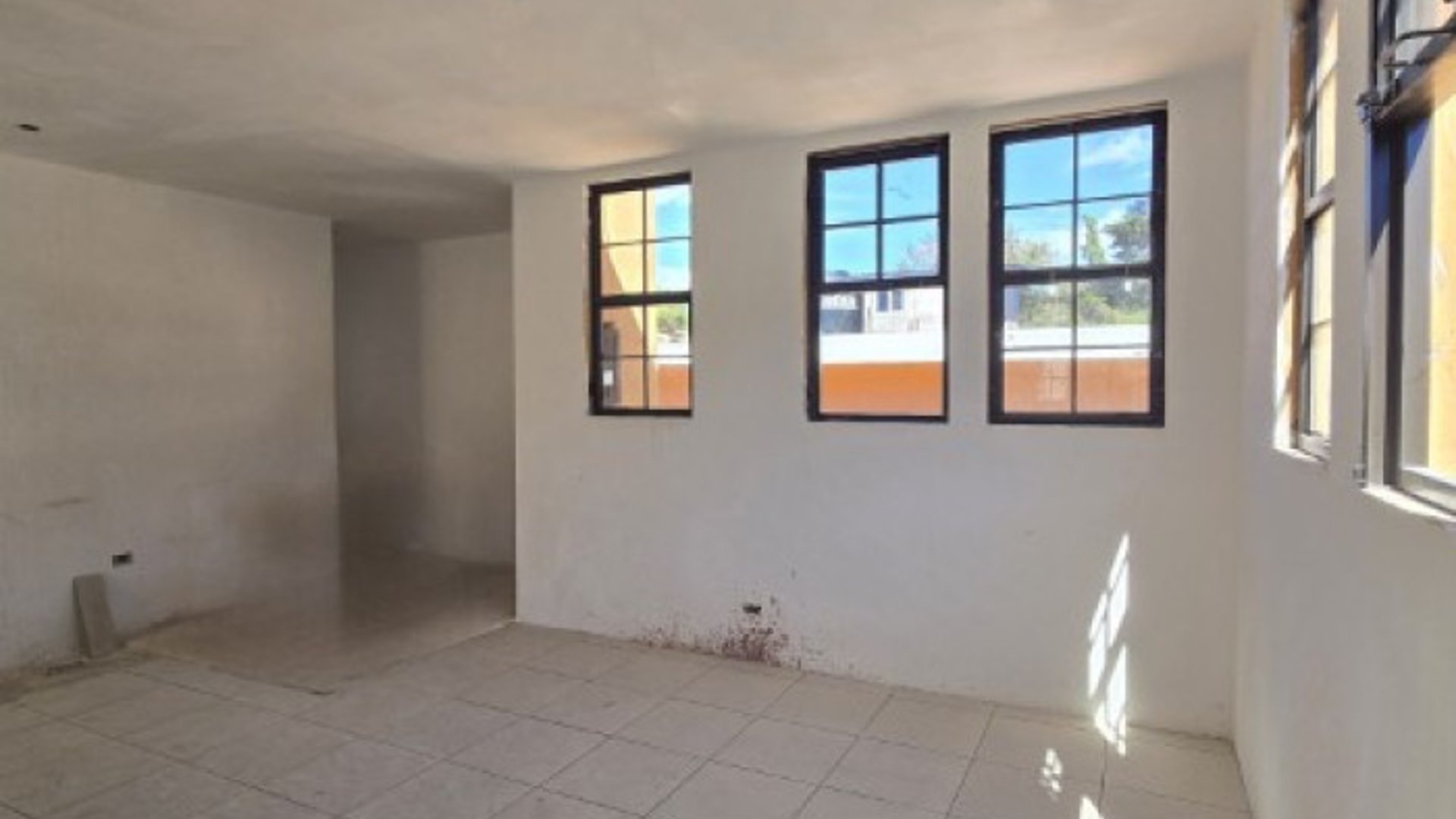Casa y Apartamentos en Venta Zona 17 Ciudad Guatemala - Miniatura 25