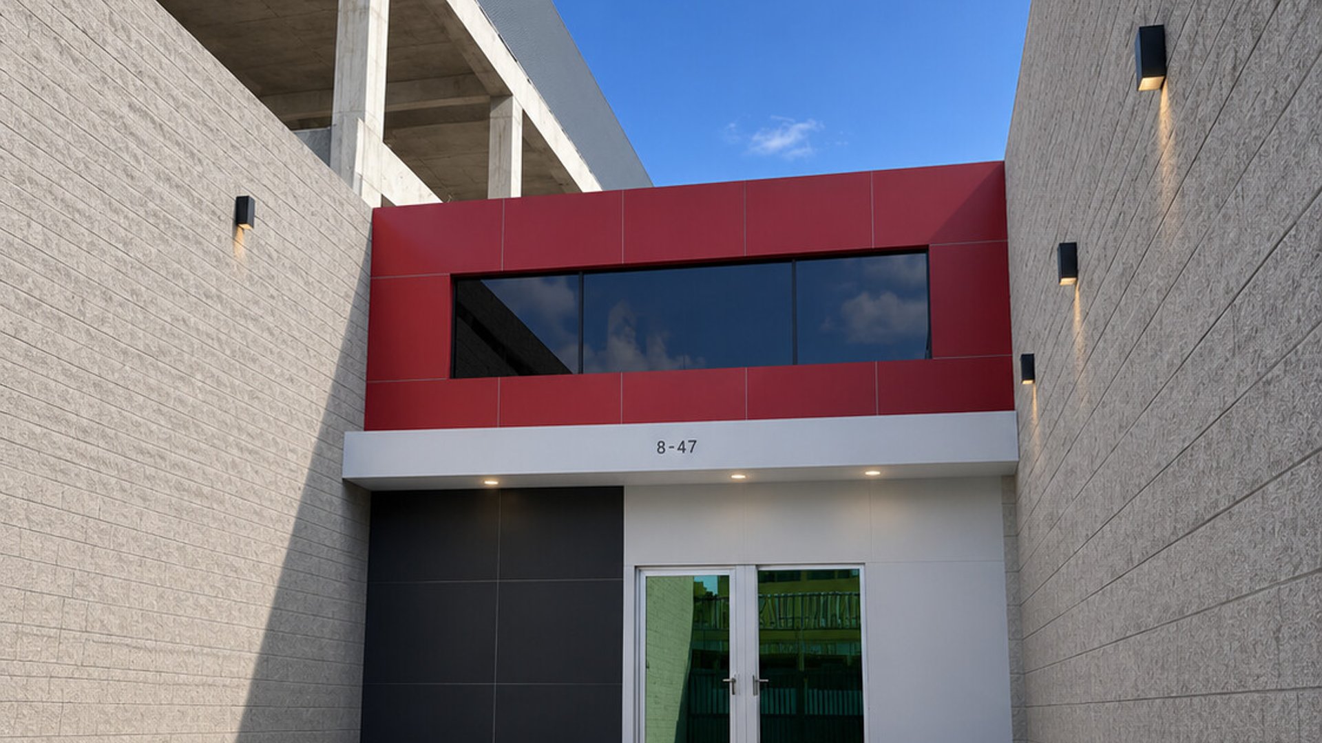 LOCAL SOBRE AGUILAR BATRES - Image 1