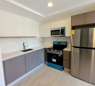 Apartamento en ALQUILER Av. Las Américas Zona 13
