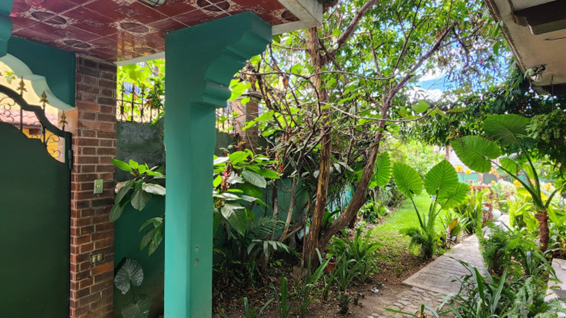Hotel en venta muy cerca de Antigua Guatemala - Miniatura 13