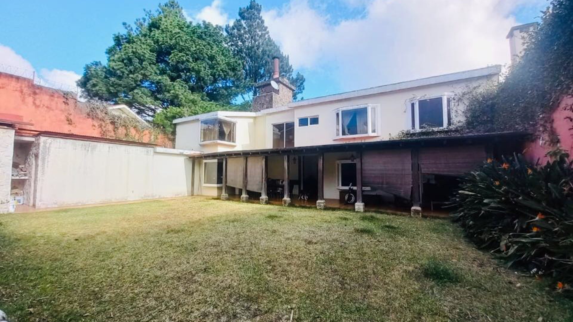 VENDO CASA EN ZONA 16  LA MONTAÑA - Miniatura 13