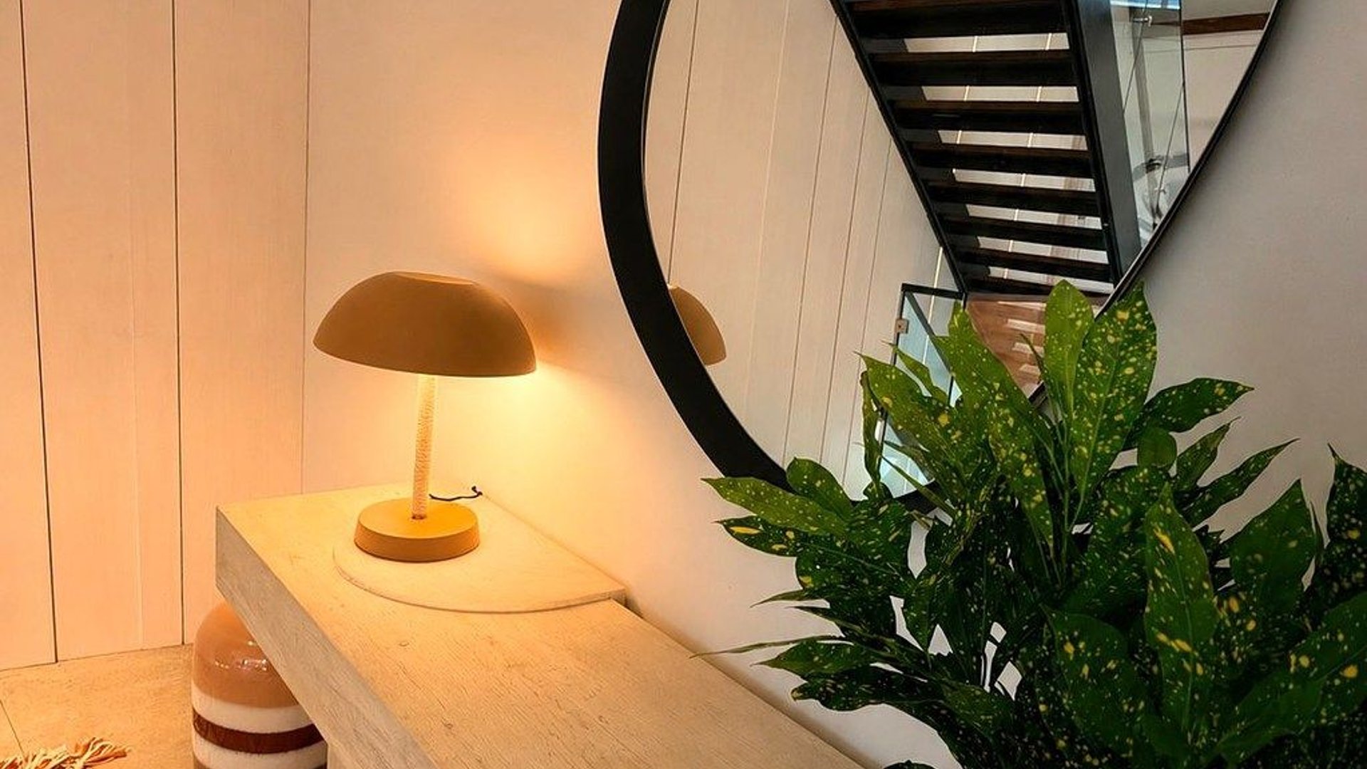 Casa Inteligente de Lujo en Venta | Condominio Exclusivo, Zona 16