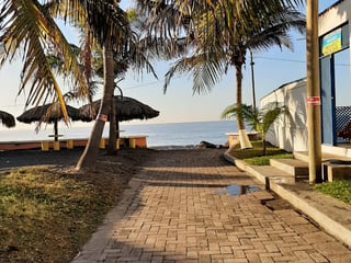 Venta  Casa de Playa en Monterrico  - Image 8