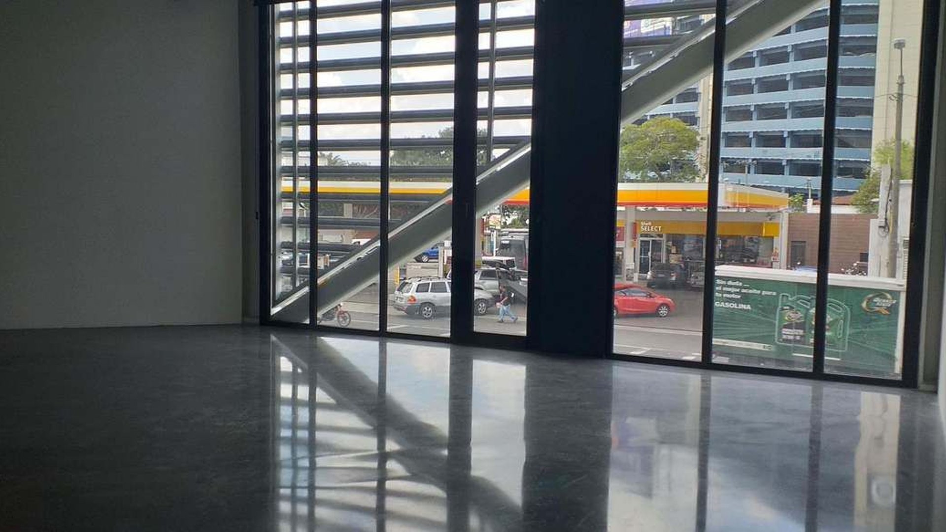 Oficina en venta, en Zona 4