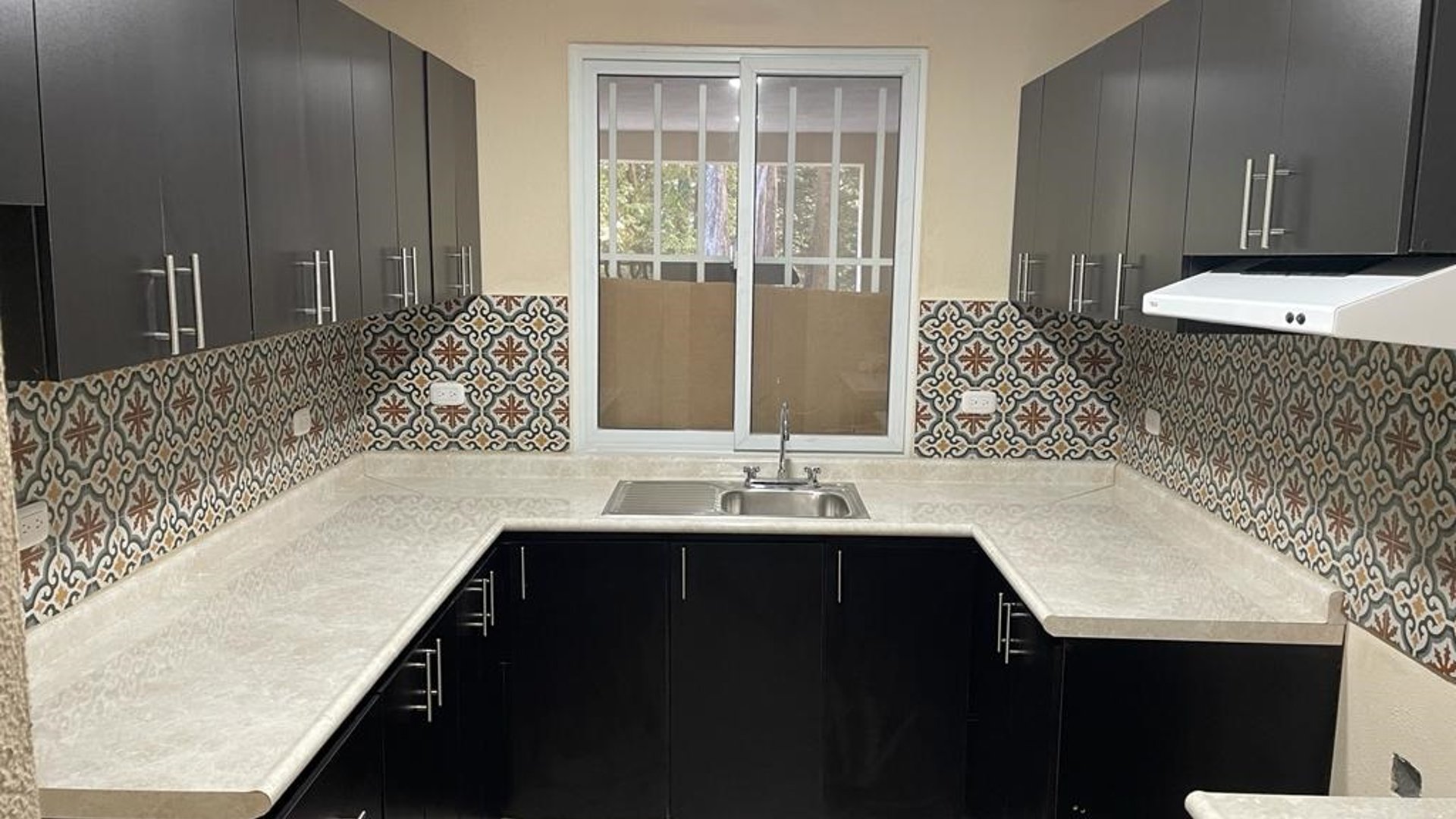 Casa Venta/Renta En Santiago Sacatepequez, Colonia Valle Real/D - Miniatura 3