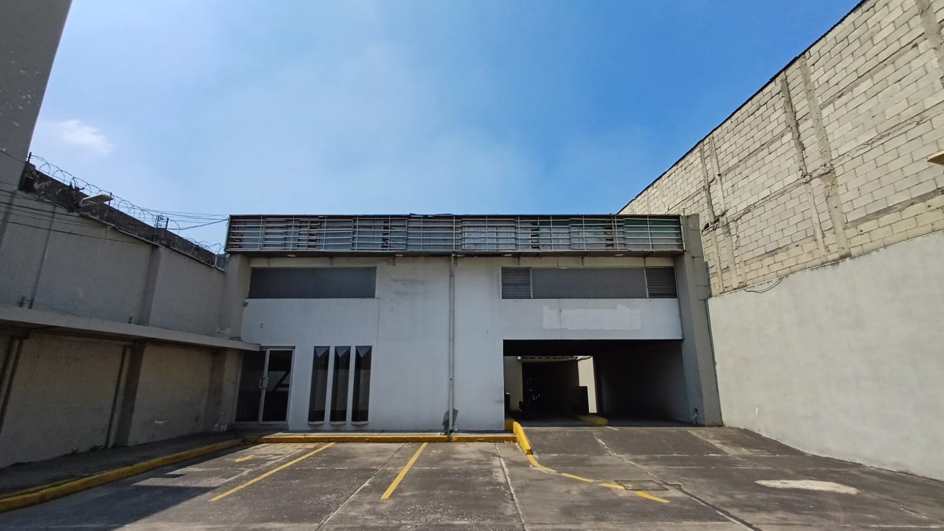 VENTA Casa Comercial Zona 6