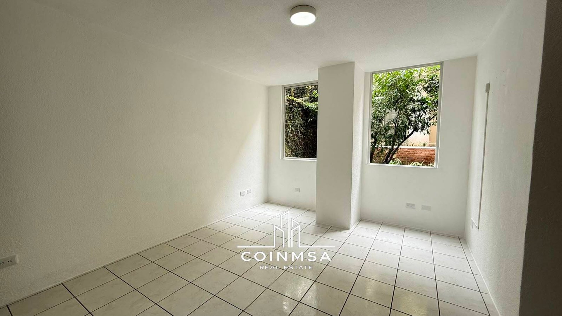 Apartamento en Venta zona 16 / La Montaña - Miniatura 3