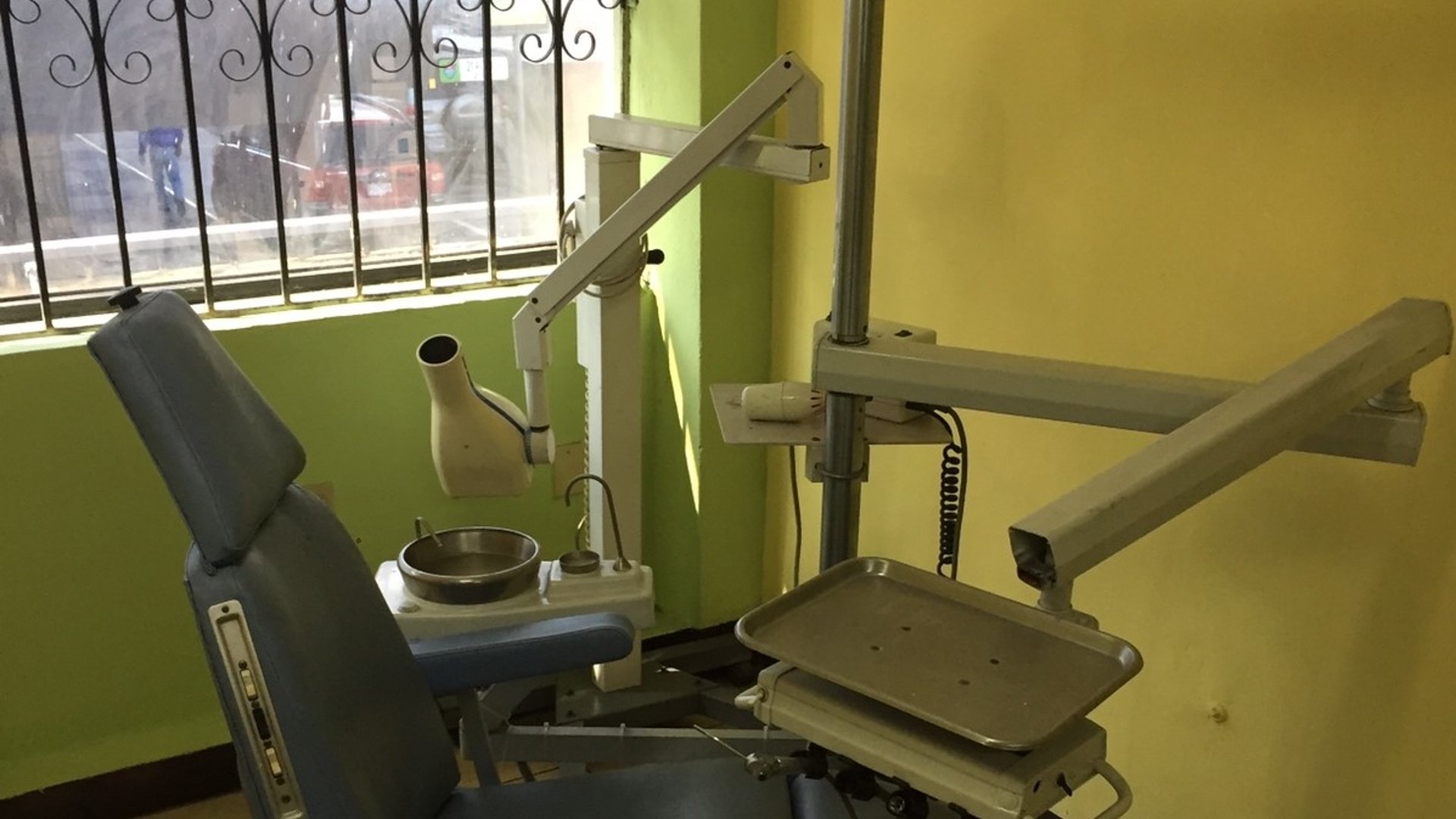 CLINICA EQUIPADA EN RENTA EN ZONA 5 - Miniatura 2