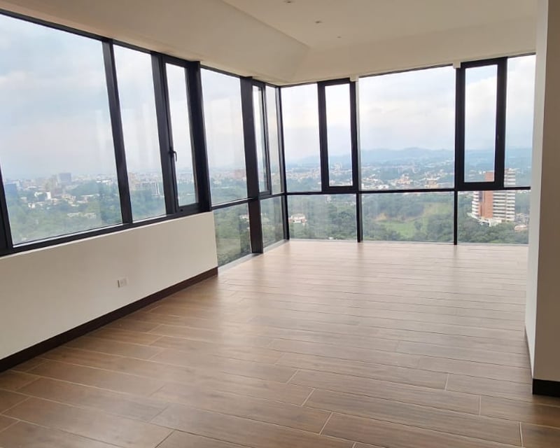 Penthouse en venta, Milenia zona 10.