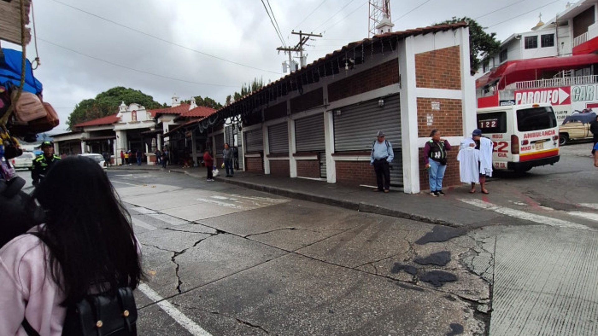 Terreno comercial en renta centro de mixco - Miniatura 2