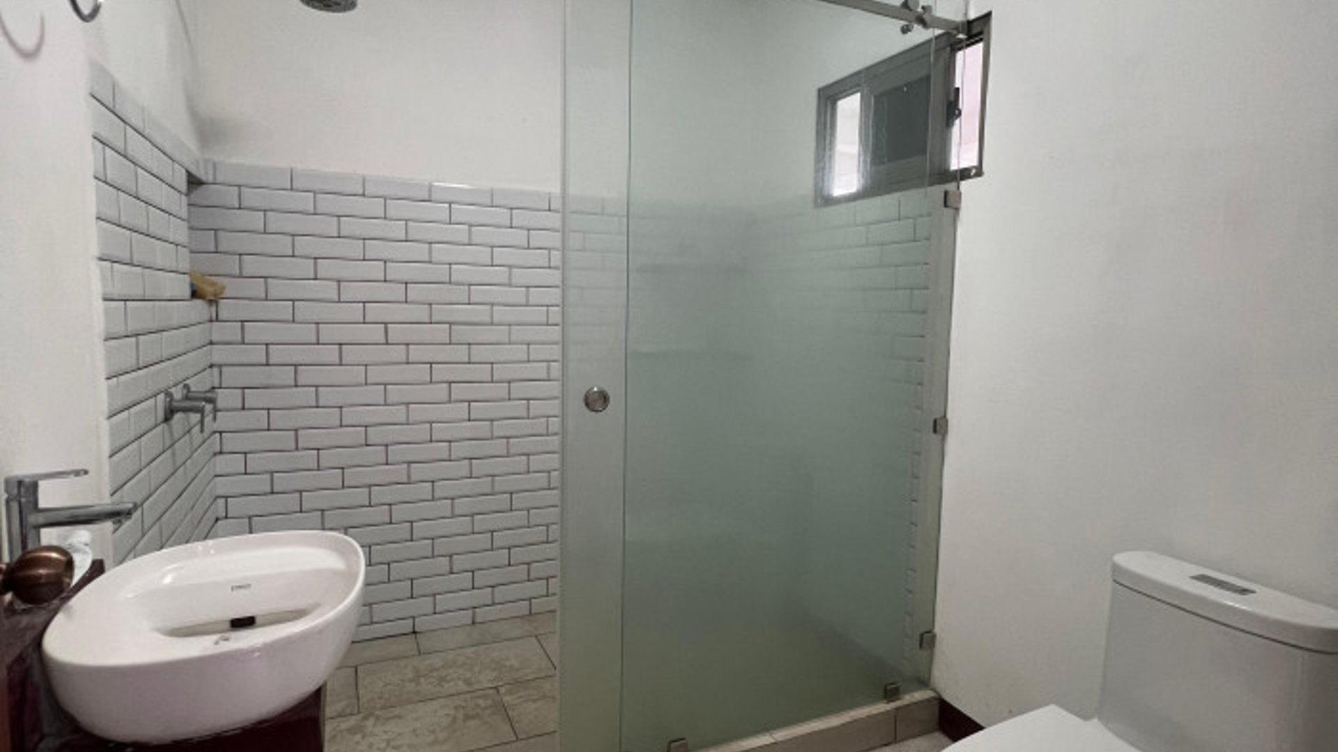 Hermosa Casa moderna en Venta a 10 minutos de Antigua - Miniatura 25
