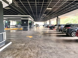 Oficina en Venta y Alquiler en Muxbal - 2