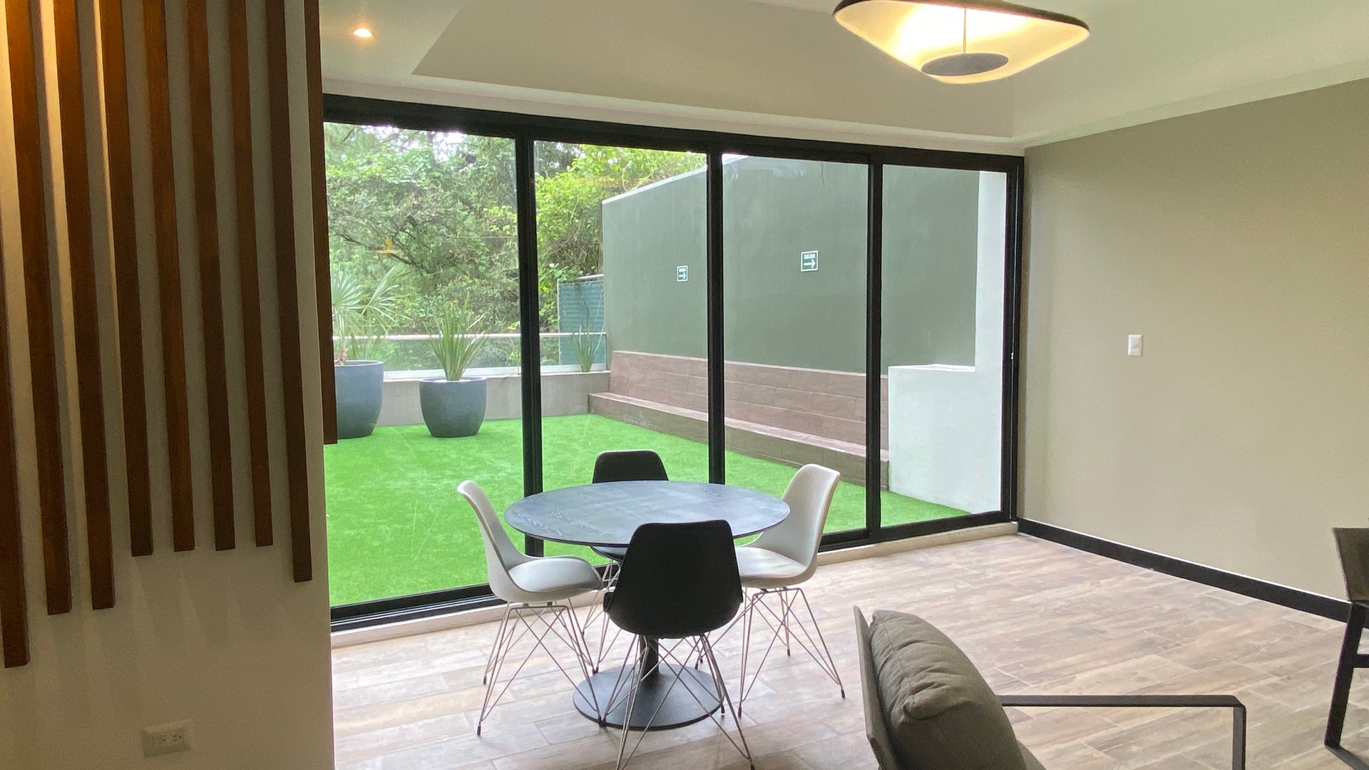 Amplio apartamento en venta zona 16 - Miniatura 19