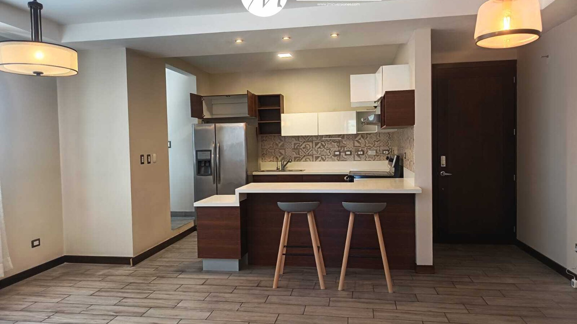 Apartamento en Renta de 2 Dormitorios en Zona 16