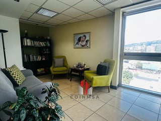 Oficina en Venta Zona 10, Edificio Torino I - 3