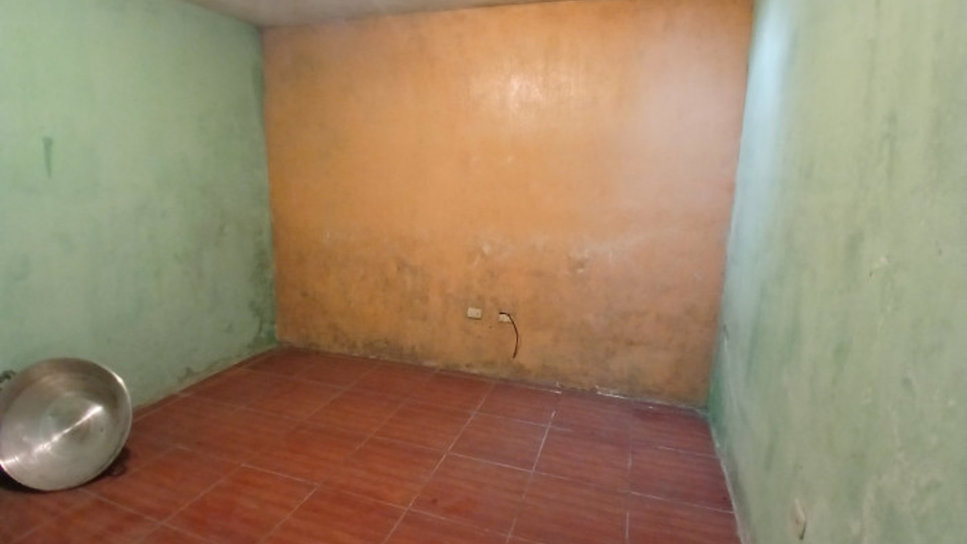 Vendo casa Grande en zona 21 colonia Loma Blanca - Miniatura 4