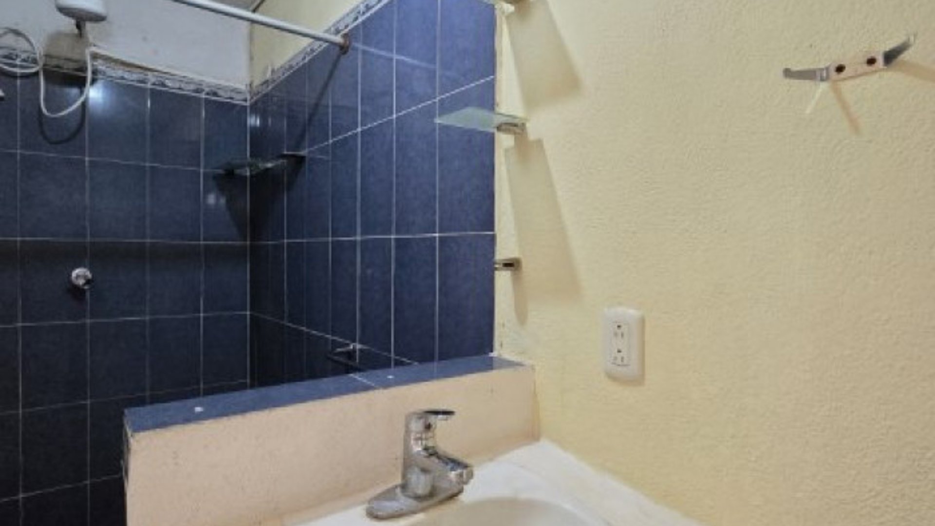 Casa en Venta El Frutal 3 Villa Nueva, Guatemala - Miniatura 11