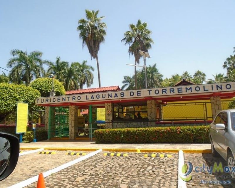 Terreno en Laguna de Torre de Molinos Escuintla