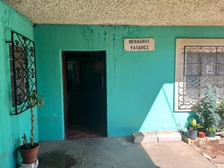 Casa de esquina en venta en Colonia el Rodeo zona 7 - 4