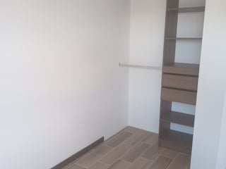 Apartamento en alquiler en zona 12 Edificio Santelli - 2