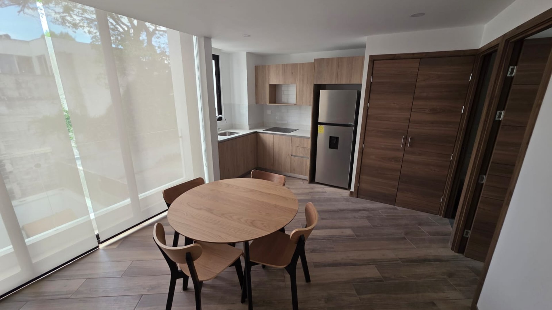 ALQUILER DE LINDO APARTAMENTO AMUEBLADO - PRIVÉ, ZONA 15 - Miniatura 4