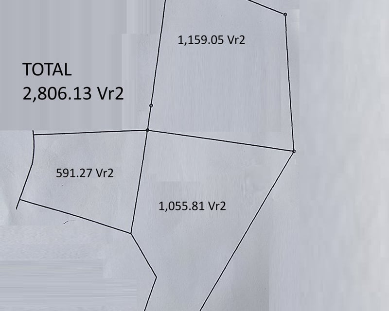 Casa y Terrenos Amplios en Venta Bulevar San Cristóbal