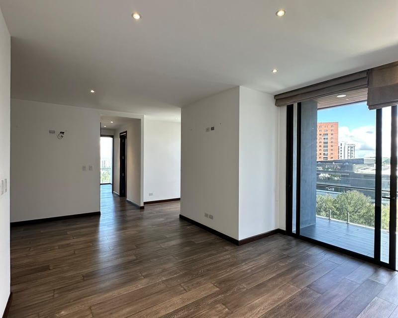 Rento apartamento en zona 15 VH2 Edificio Vhista