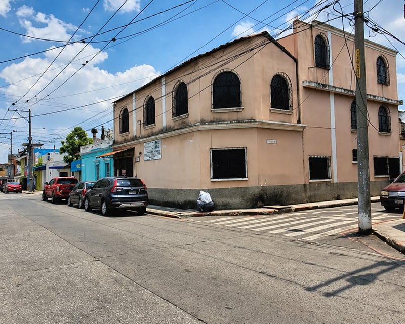 VENTA DE PROPIEDAD + NEGOCIO EN FUNCIONAMIENTO (CAFÉ / RESTAURANTE) | ZONA 1 DE GUATEMALA (SECTOR GERONA, FRENTE AL MINISTERIO PÚBLICO)