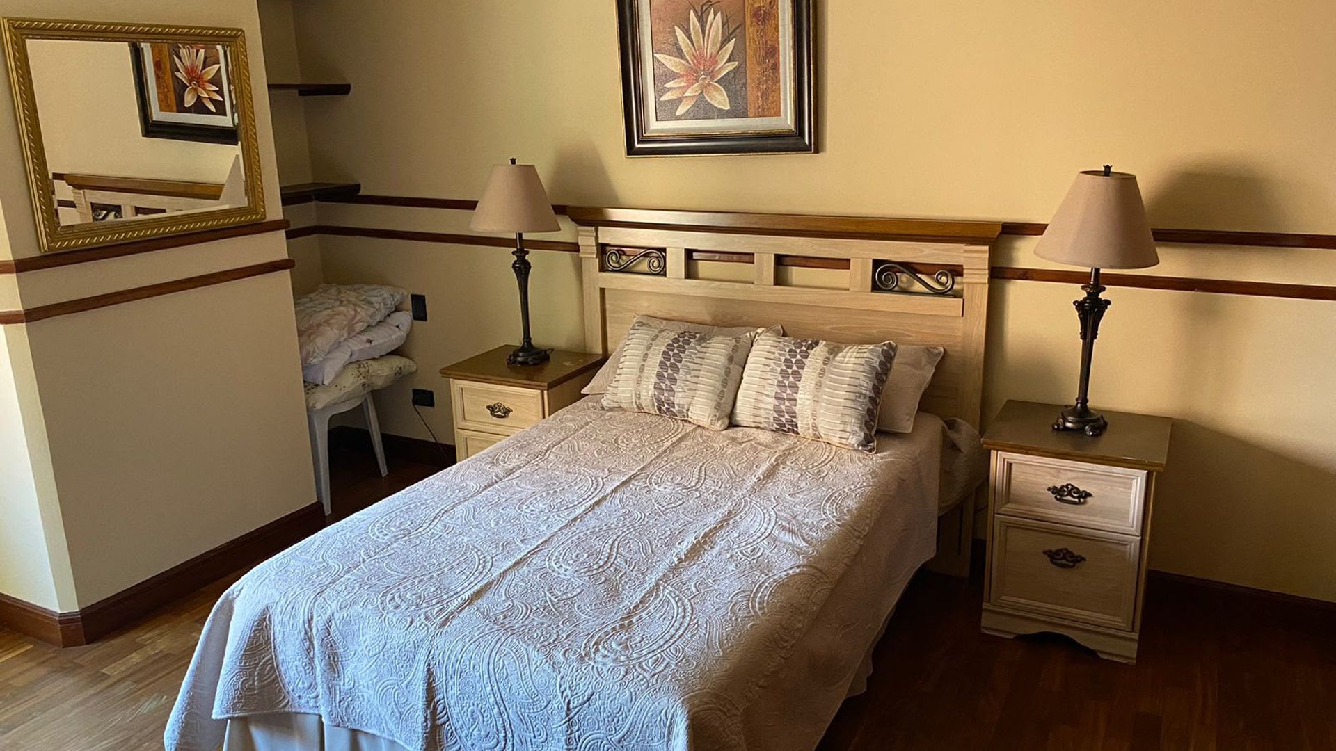 APARTAMENTO AMUEBLADO EN RENTA SAN IGNACIO ZONA 10 - Miniatura 16