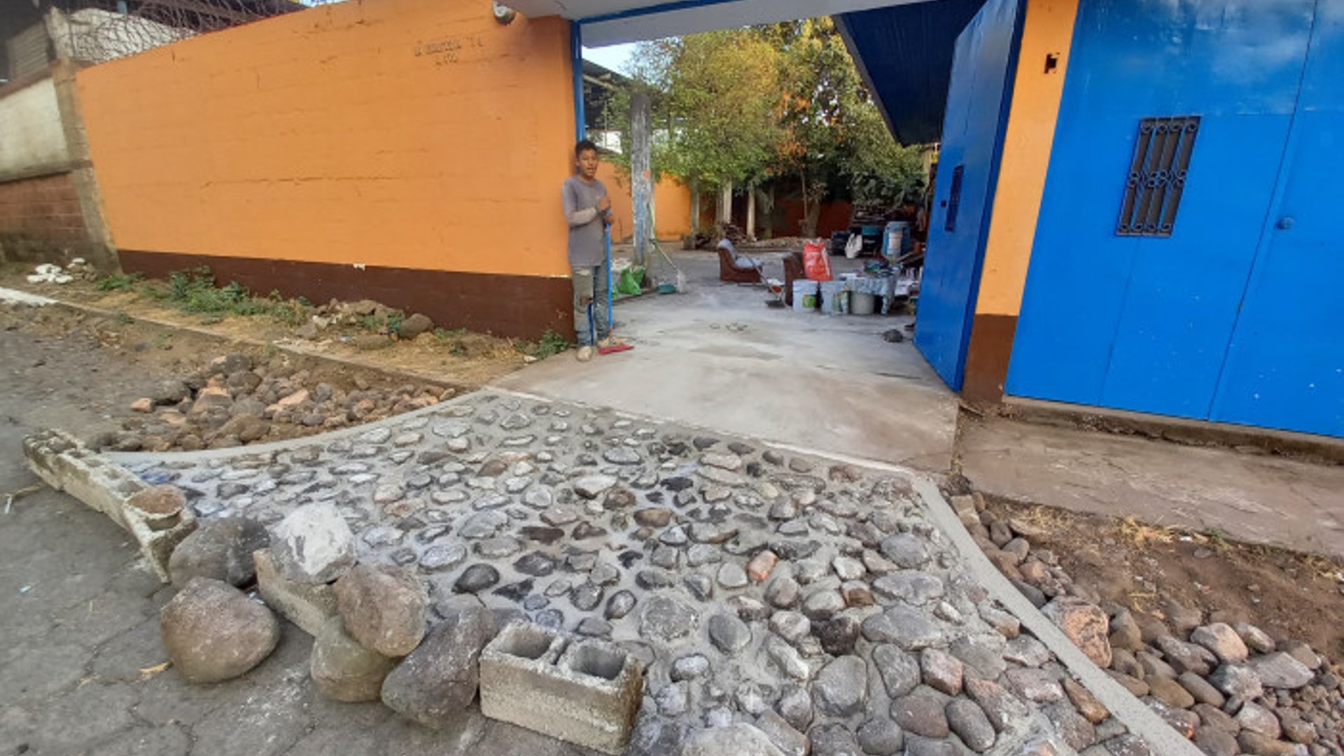 Terreno comercial con construcción en centro Escuintla - Miniatura 6