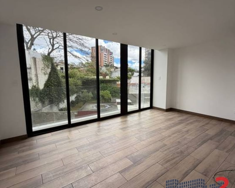 Apartamento en Venta, Zona 15 (V9993)
