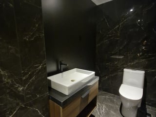 Apartamento en venta Villa Mariscal zona 11 - Image 6