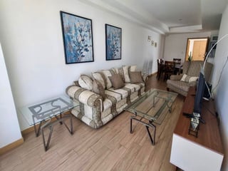 Renta de apartamento nivel alto - 2 habitaciones en zona 10 Ref-5891 - 2
