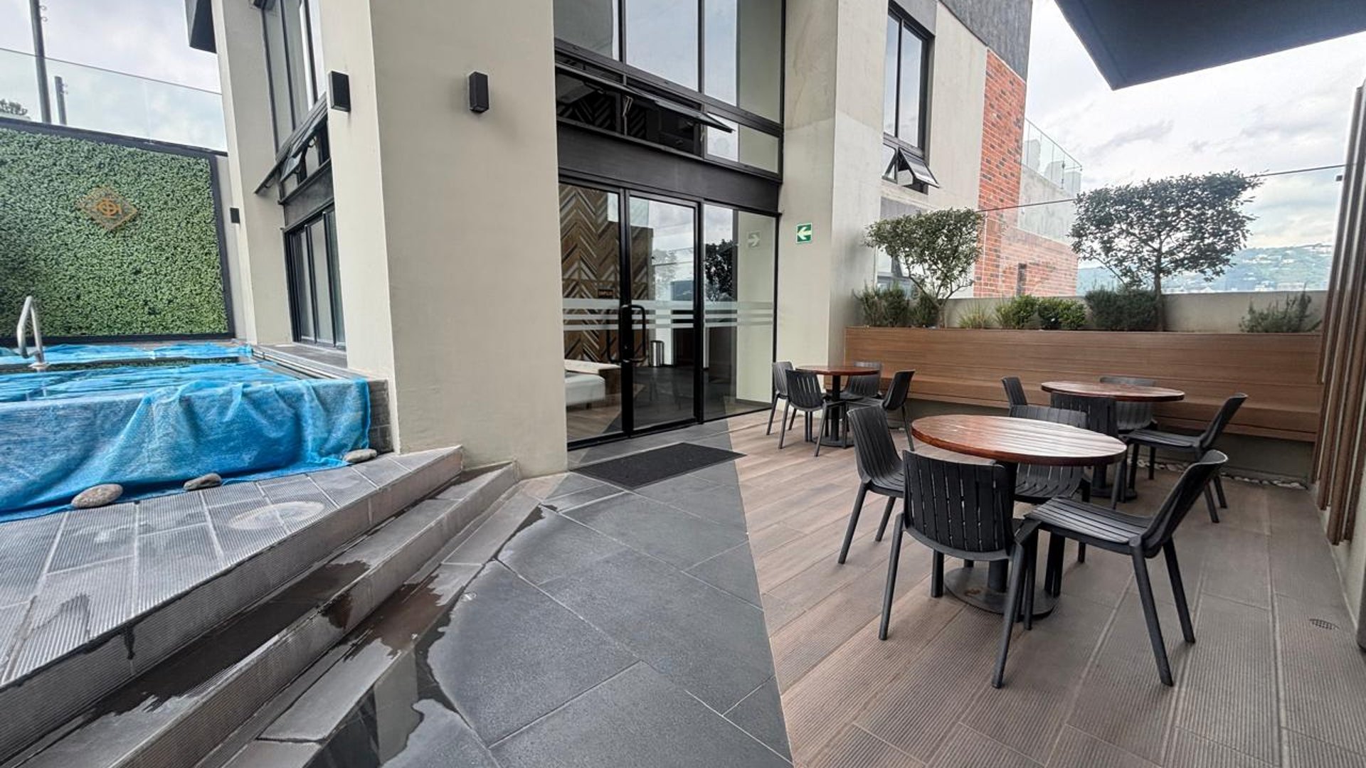 Apartamento en Alquiler Edificio IQ10, zona 10 - Miniatura 26