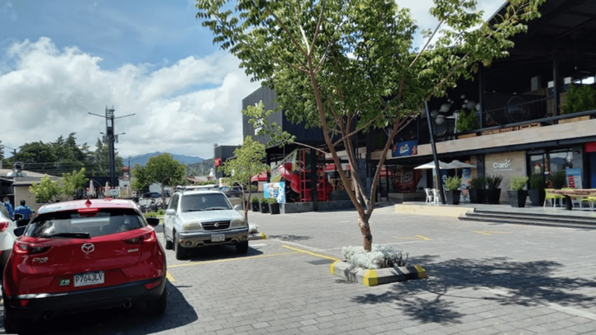 Local en Renta en Chimaltenango - Excelente punto - Miniatura 2