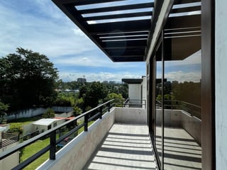 Casa en Venta en condominio Zona 15 La Isla - 3