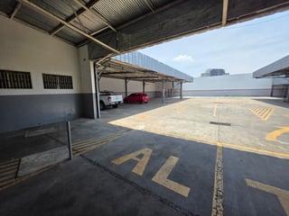 Predio en renta en zona 4 frente a Iglesia Yurrita Ref-5800 - 2