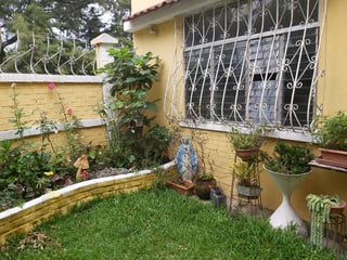 Casa en venta en Colonia Lourdes, Zona 16 - Image 1