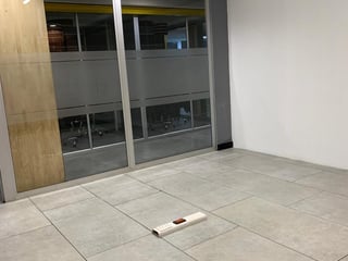 Office for Rent in Zona 11 Guatemala City: 20.05 m², Parking - $735 USD - Image 3