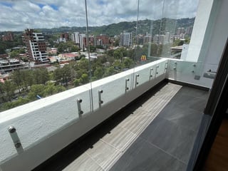 Apartamento de 3 habitaciones en alquiler, Alena zona 15 - 5