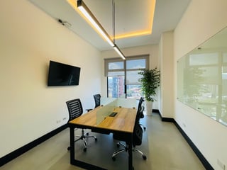 ALQUILER DE MODERNO APARTAMENTO - BONA 10, ZONA 10  - Image 12